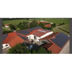 專業(yè)承接家用光伏屋頂安裝方案設(shè)計(jì)、電站施工建設(shè)、后期運(yùn)行維護(hù)