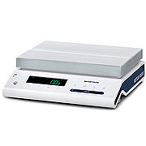 ME802電子天平，820g，0.01g